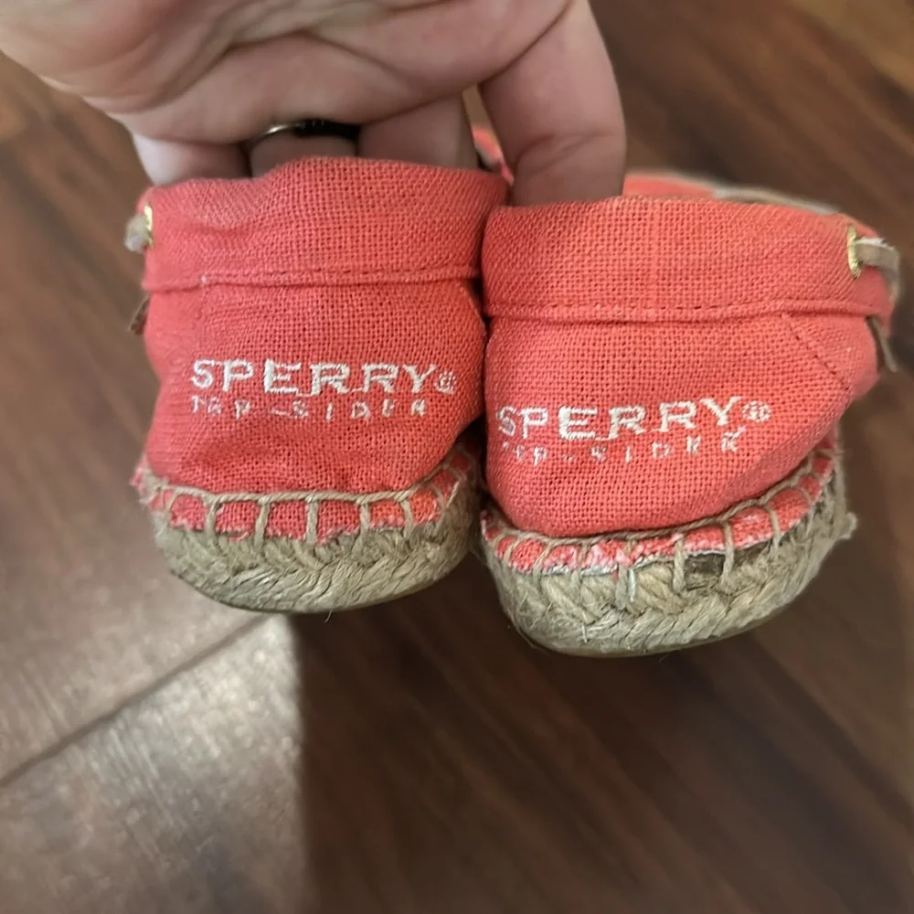 Coral Sperry Top Sider Katama Canvas Shoes Size Women’s 7.5- In great condition